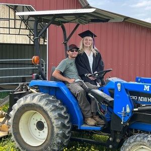 Meet your Posher, Brittney